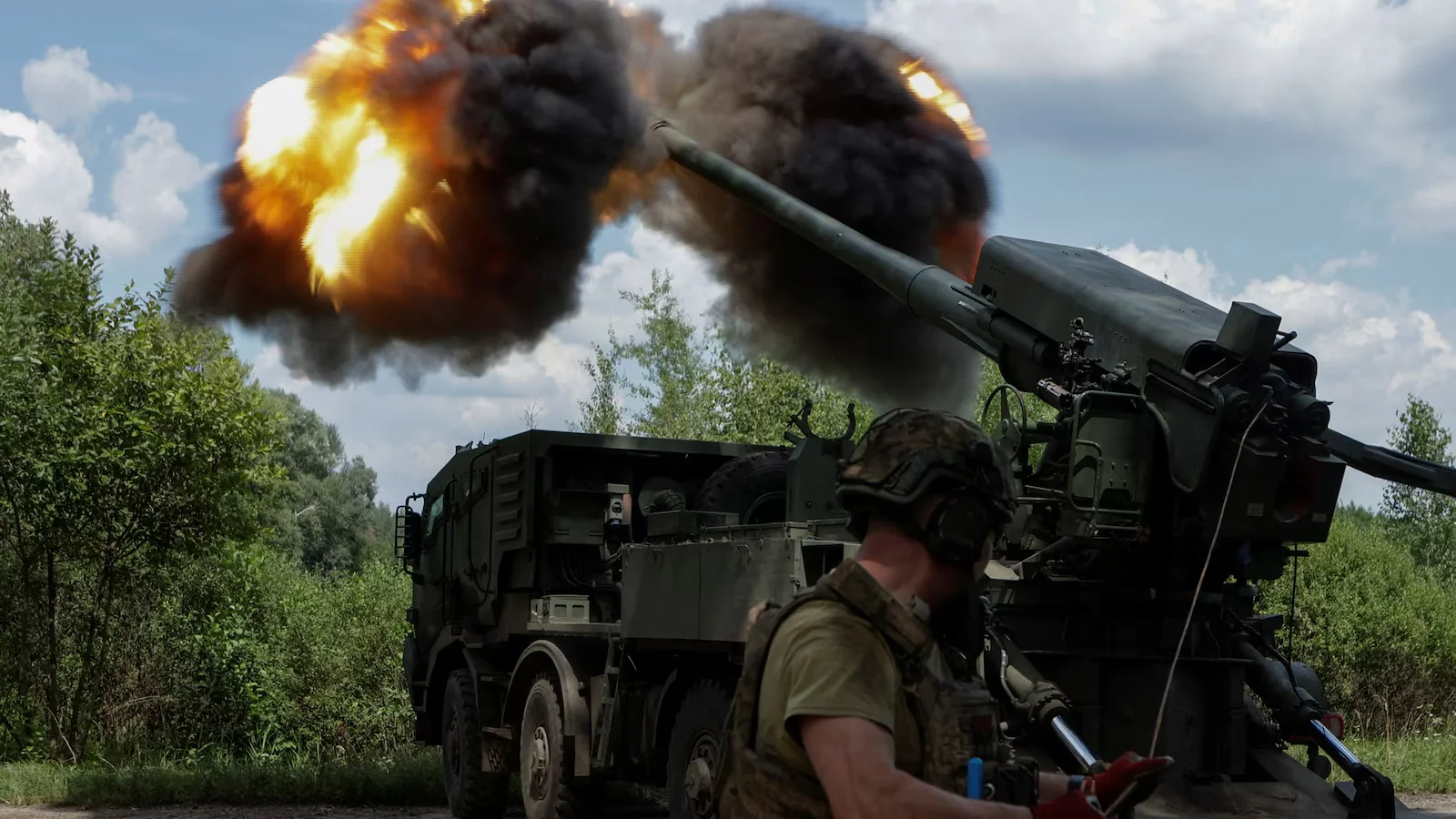 Trump's Ukraine Ceasefire Deadline Faces Skepticism Amid Ongoing Strikes