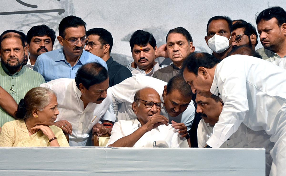 Featured image for The Shocking Resignation of Sharad Pawar: Insights and Speculations.