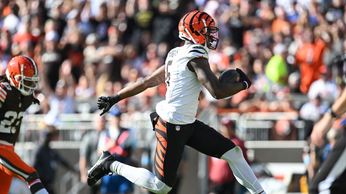 Featured image for Bengals' Tee Higgins Set for Return Against Chargers After Injury
