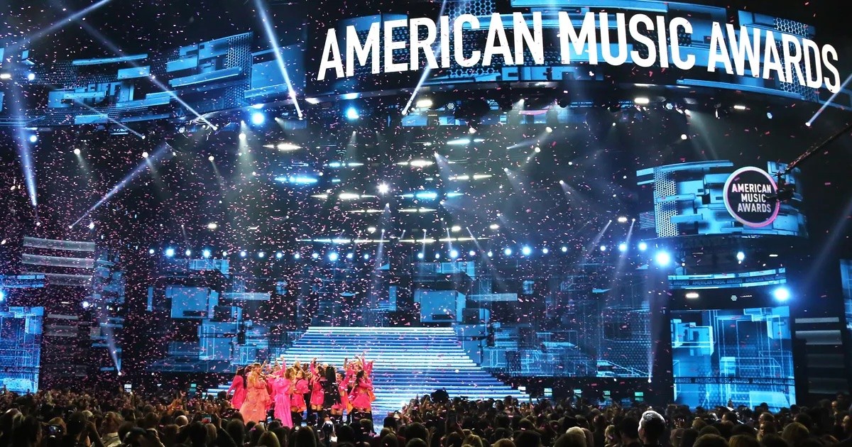 Featured image for American Music Awards Highlights: Surprises, Performances, and Memorable Moments