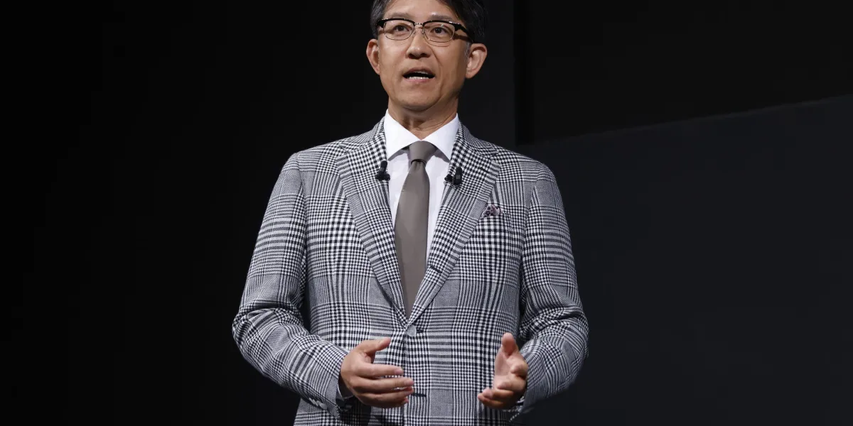 Featured image for Toyota, Mazda, Subaru Double Down on Alternative Combustion Engines