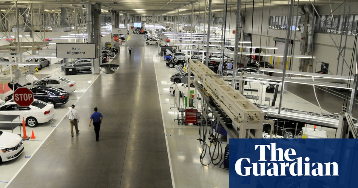 "Volkswagen Workers in Tennessee Seek Union Election with UAW"