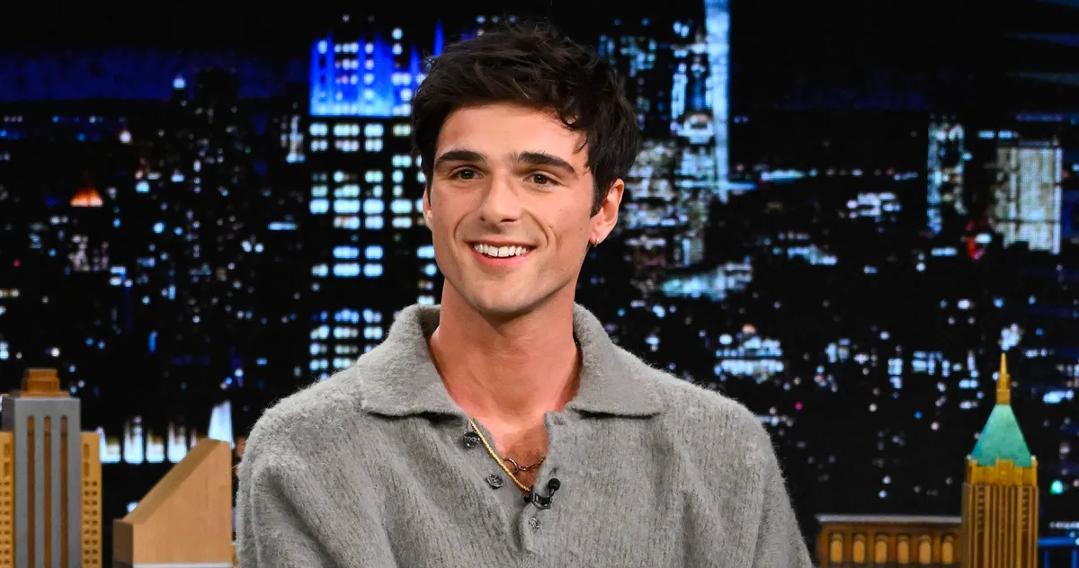 Featured image for "Jacob Elordi's Bathtub Water Candle Controversy"