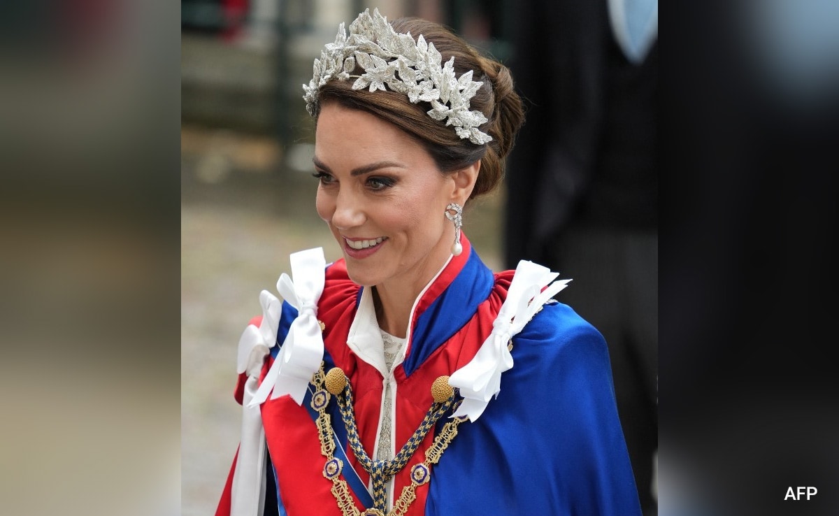 Featured image for "Controversy Surrounds Manipulated Kate Middleton Photo Release"