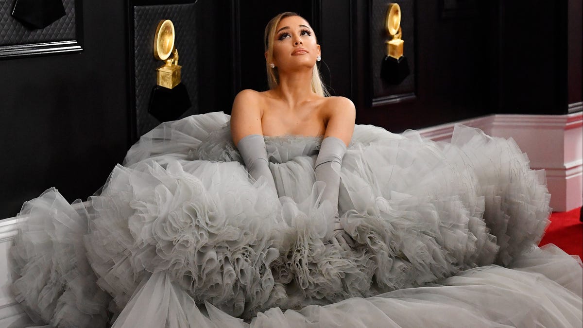 Featured image for Ariana Grande's Wicked Performance Sparks Lip-Sync Debate.