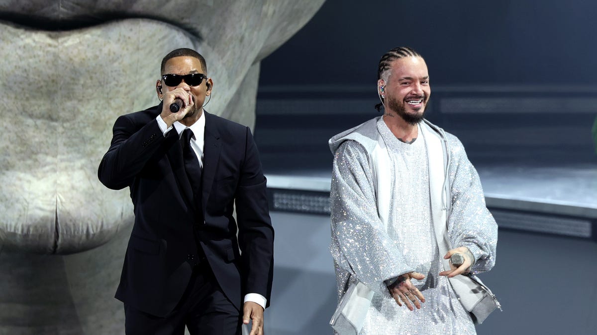 Featured image for "Will Smith's Surprise 'Men in Black' Performance at Coachella with J Balvin"