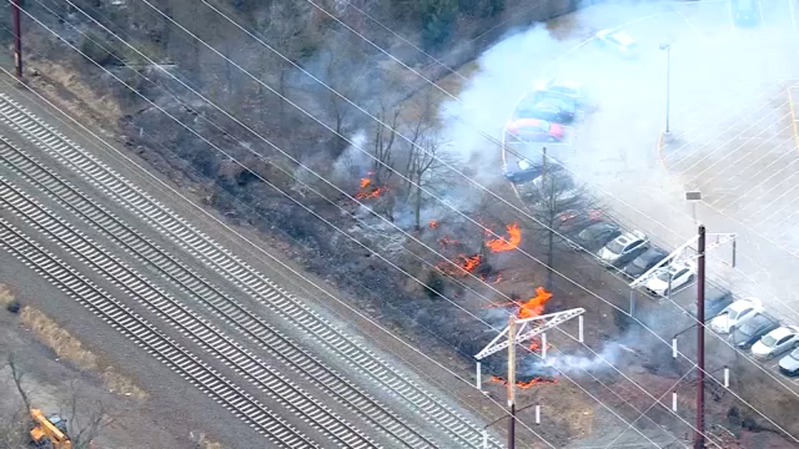 Featured image for Brush Fires Disrupt NJ Transit and Amtrak Services in Northeast Corridor