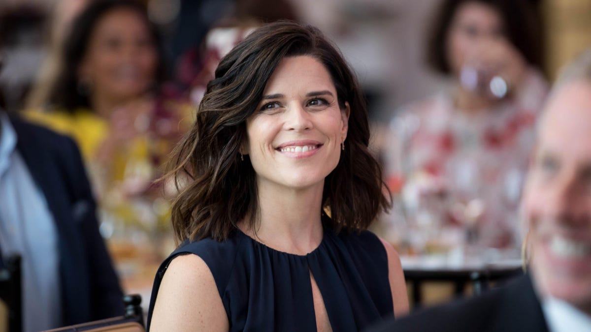 Featured image for Neve Campbell Confirms Return for 'Scream 7' with Kevin Williamson Directing