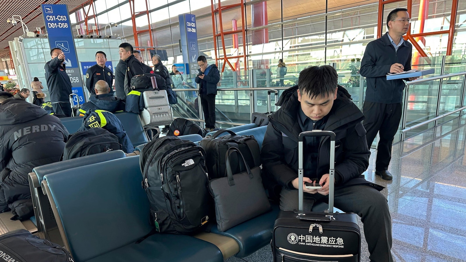 "7.1-Magnitude Earthquake Strikes Western China, Causing Injuries and Home Collapses"