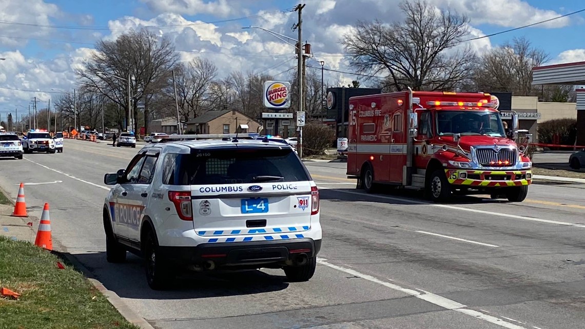 Vehicle incident and shooting injure officer and teens in southeast Columbus.