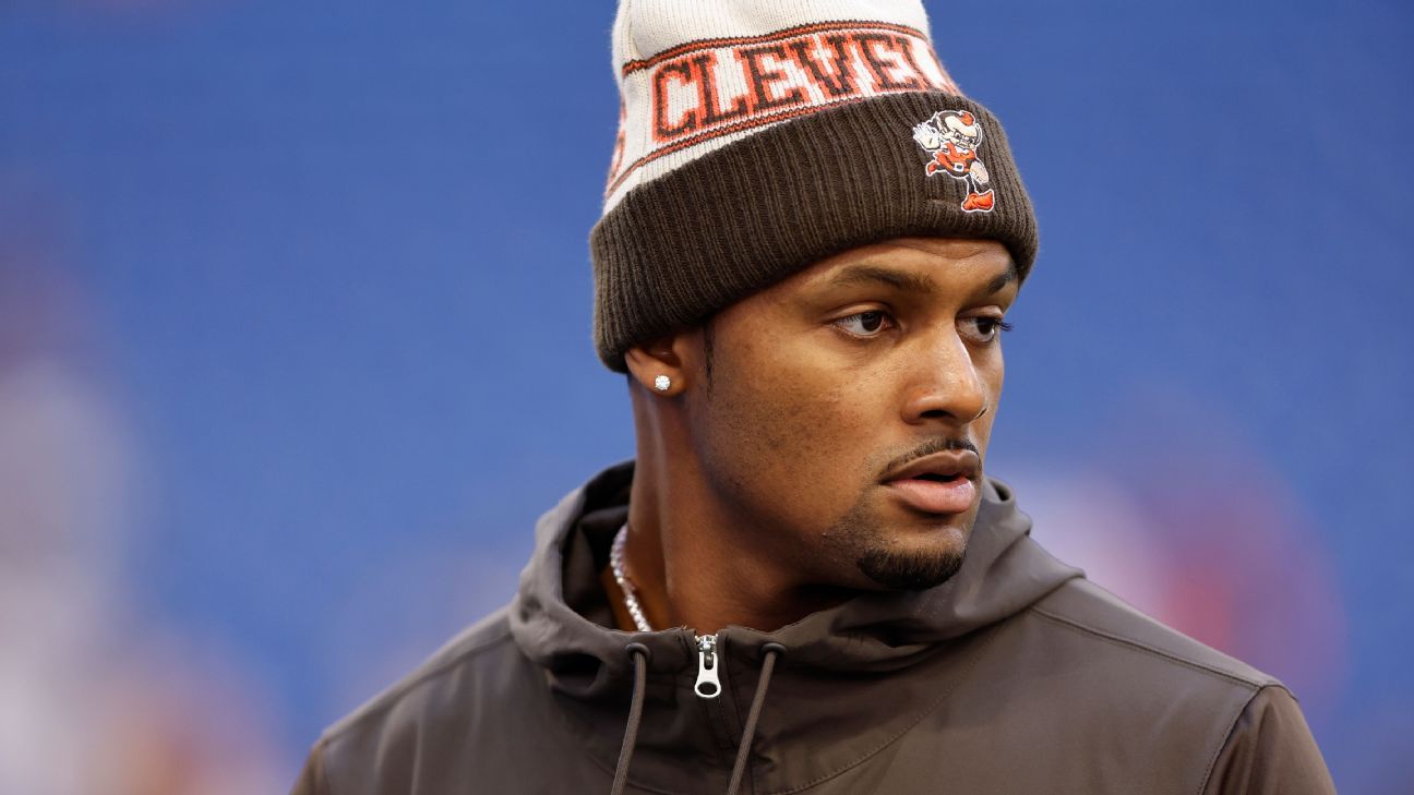 Deshaun Watson's Season Cut Short Due to Shoulder Surgery