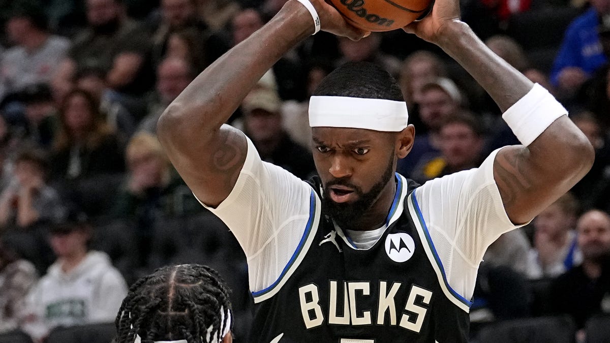 Bucks' Playoff Outlook: Giannis' Absence, Schedule, and Matchup Breakdown