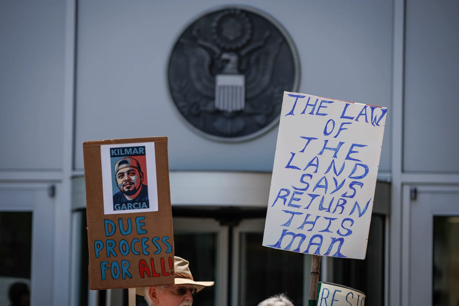Lawyers Urge Court to Release Kilmar Abrego Garcia Pending Trial