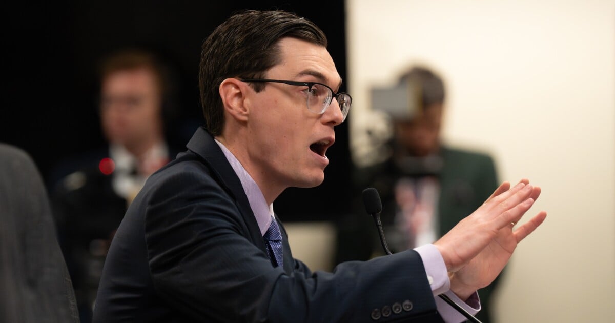 Featured image for Missouri Voters and Opponents Fight Back Against Redistricting Changes