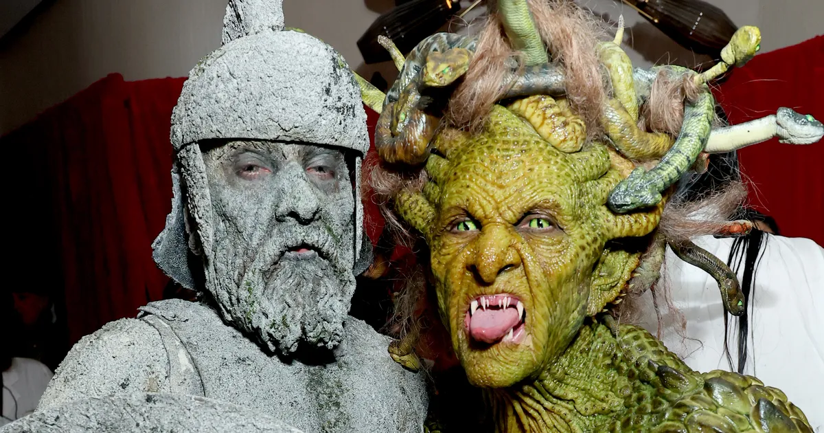 Featured image for Heidi Klum Teases Her 2025 Halloween Costume