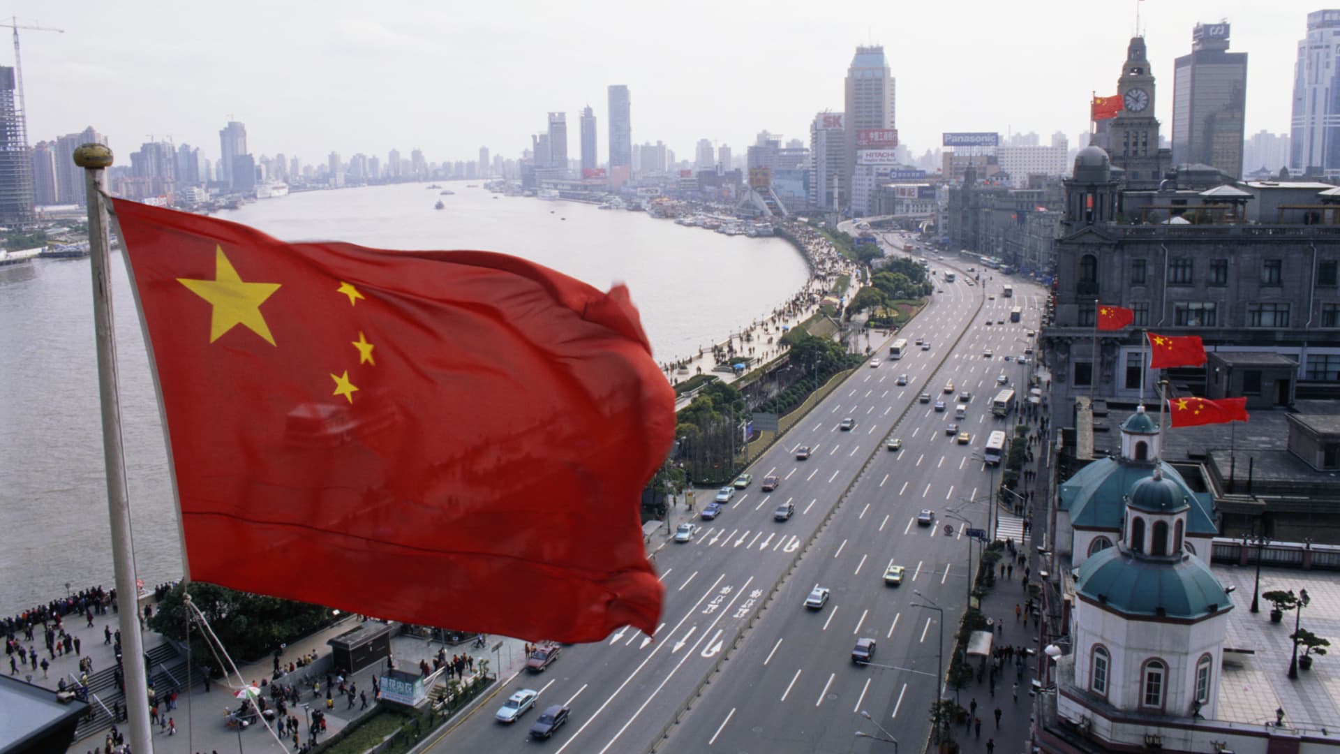 Featured image for "China's Economic Strategy: Balancing Confidence and Concerns for 2024"