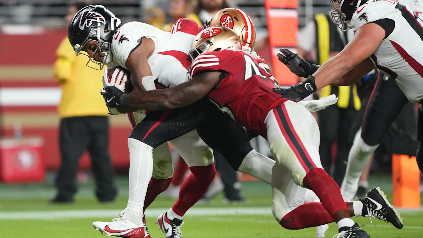 Featured image for 49ers' Key Players Shine in Win Over Falcons