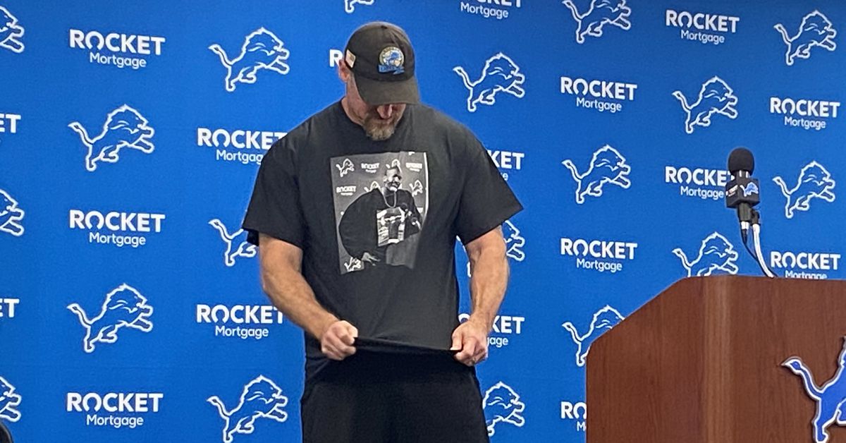 Featured image for Dan Campbell and Brad Holmes' Hilarious Shirt Gag Goes Viral.