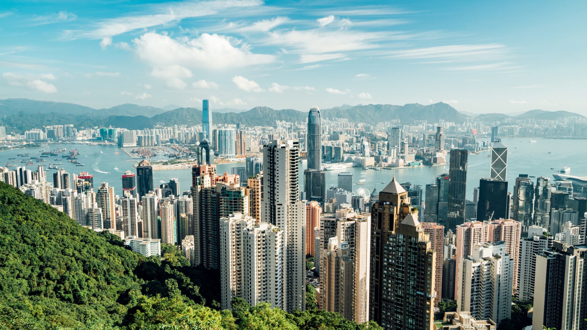 Featured image for Asia-Pacific stocks rise on US data and tech recovery