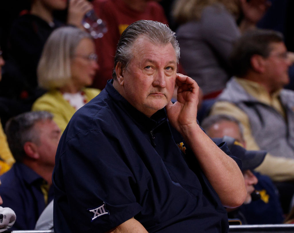 Bob Huggins Resigns as West Virginia Basketball Coach After DUI Arrest