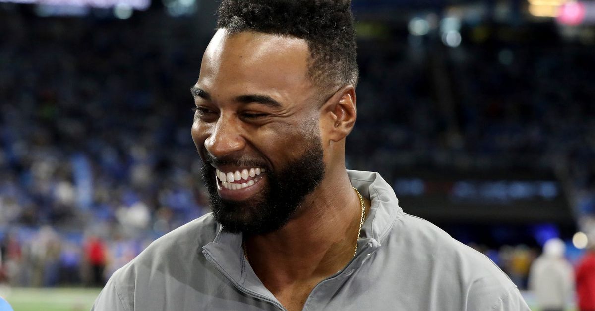 Featured image for Calvin Johnson Inducted into Detroit Lions' Pride of the Lions