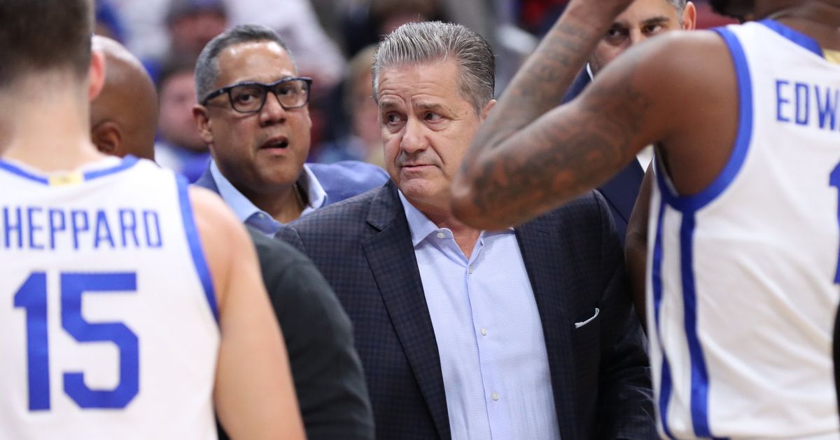 Featured image for "Kentucky Dominates Louisville in Impressive Victory"