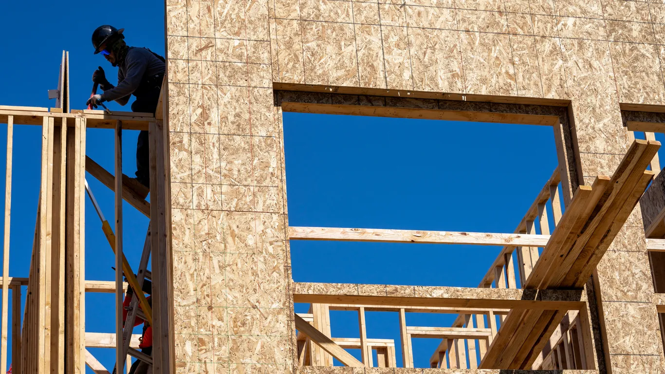 Featured image for Housing Market Decline Signals Broader Economic Concerns