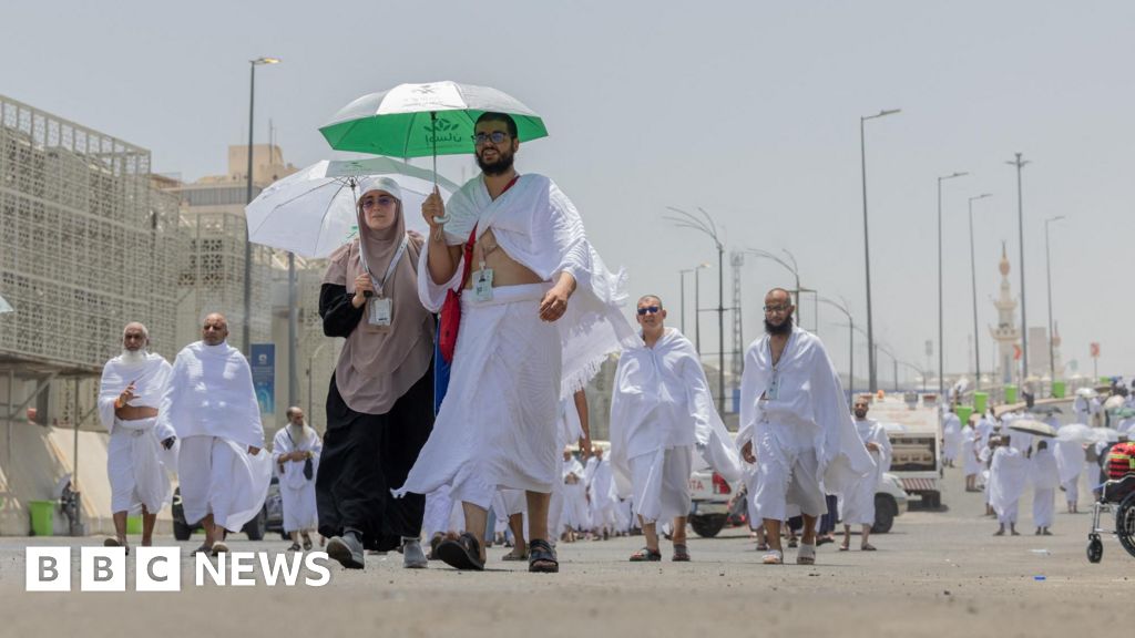 Featured image for Saudi Arabia Prepares for Hajj Amid Extreme Heat Challenges