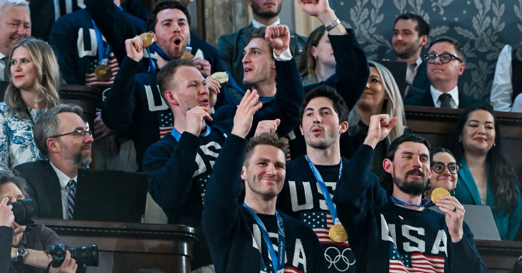Trump Awards Presidential Medal of Freedom to Hockey Goalie, Salutes Veterans at State of the Union