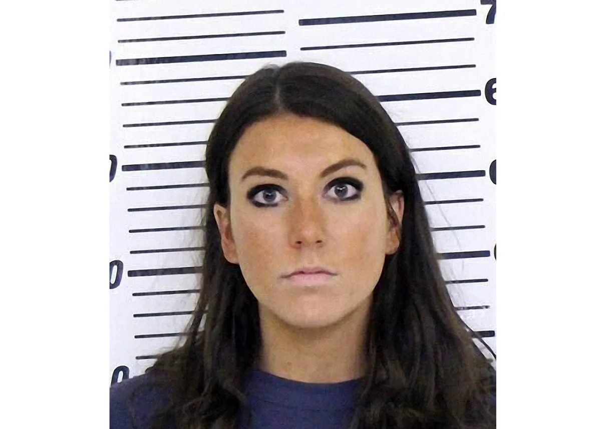 Iowa Woman Avoids Prison, Ordered to Pay Restitution for Fake Cancer Scam