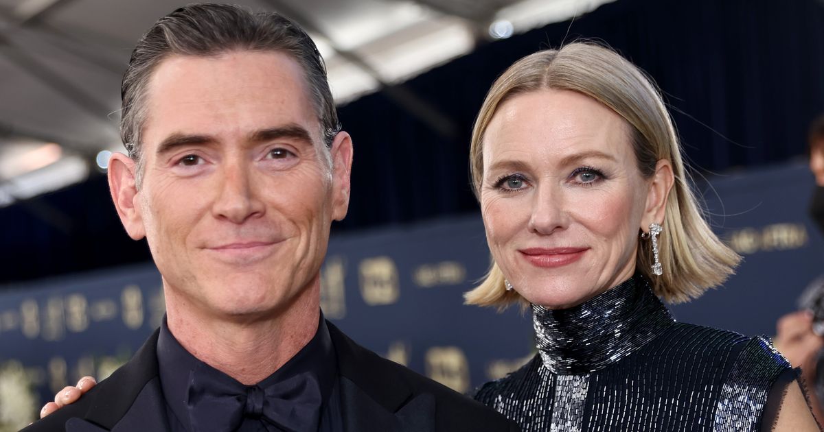 Featured image for Naomi Watts and Billy Crudup's Courthouse Wedding: Chemistry and Laughter