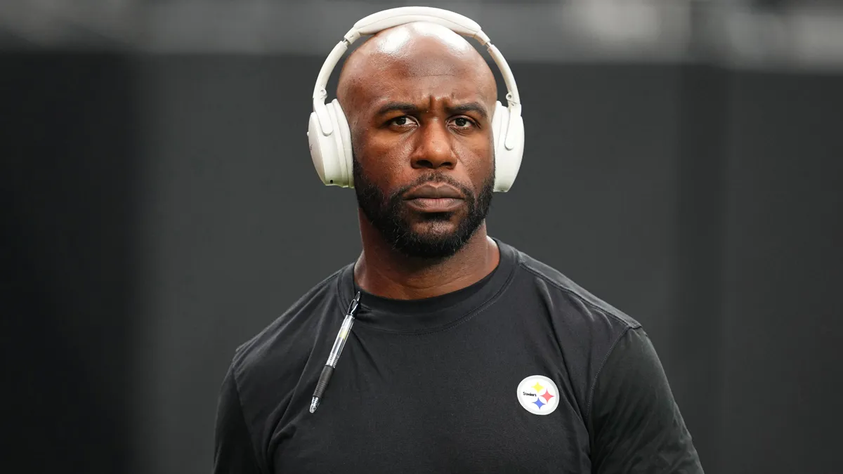 "49ers Consider Multiple Candidates for Defensive Coordinator Position, Including Nick Sorensen and Brandon Staley"