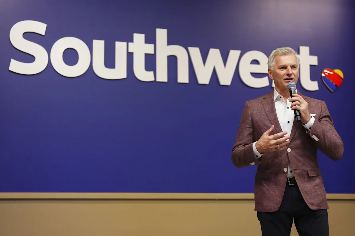 Featured image for Southwest CEO Advocates for Embracing Change and Customer Service