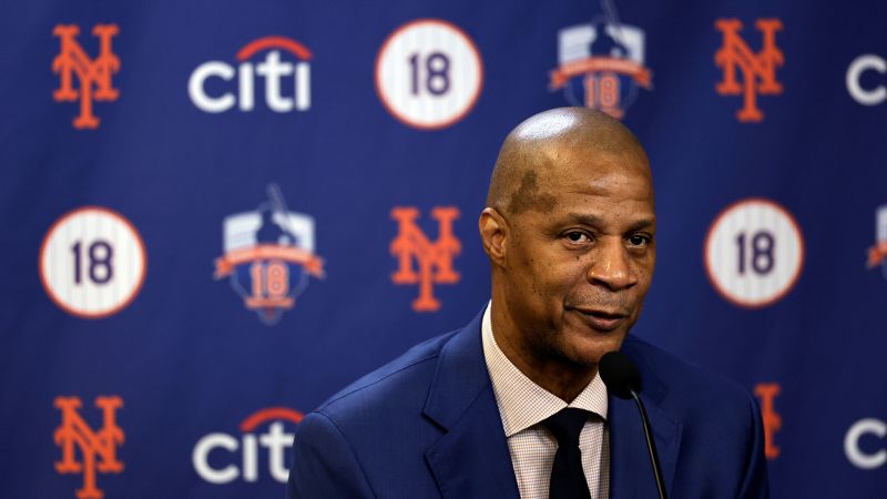 Featured image for Trump pardons ex-MLB star Darryl Strawberry for tax evasion