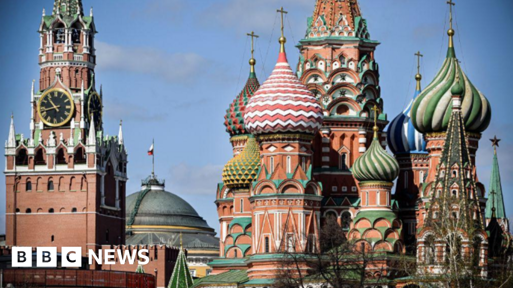 Russia Expels British Diplomat Amid Espionage Allegations