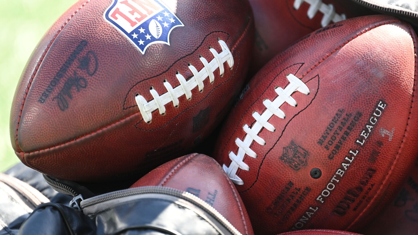 Featured image for "Tragic Loss: NFL Draft Prospect AJ Simon Dies at 25"