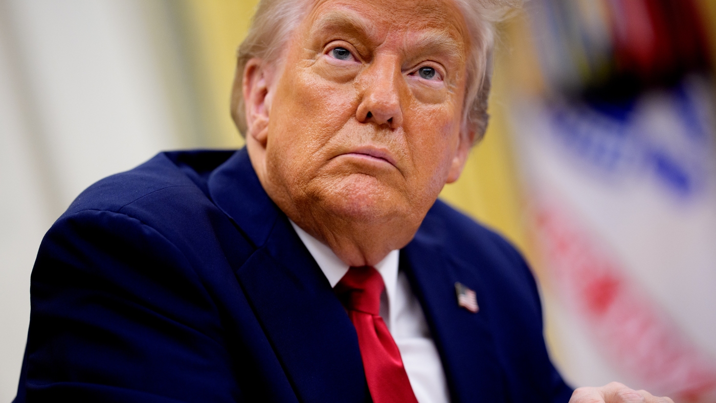 Trump Plans Upcoming Alaska Meeting with Putin to Discuss Ukraine and Peace Initiatives