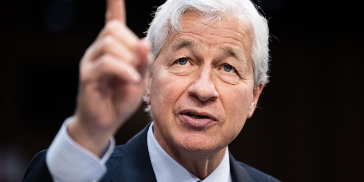"Jamie Dimon's Stark Warning: US Economy Hurtling Towards Global Market 'Rebellion'"