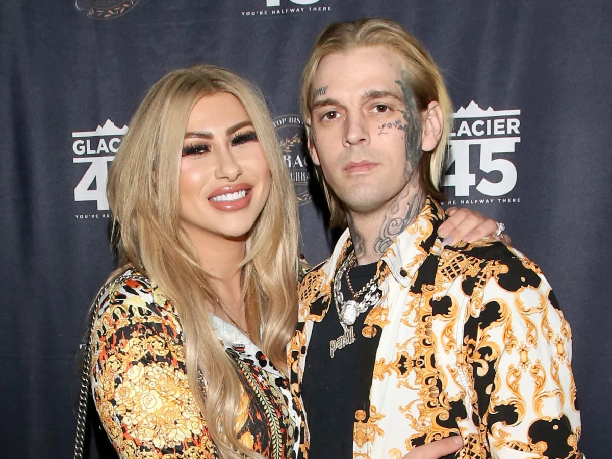 Aaron Carter's Death Investigation Leaves Fiancée and Ex with Lingering Questions
