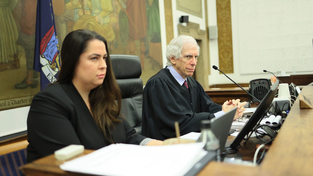 Featured image for Trump Fraud Trial: New York AG Calls for Reinstating Gag Order Amid Death Threats and Political Violence