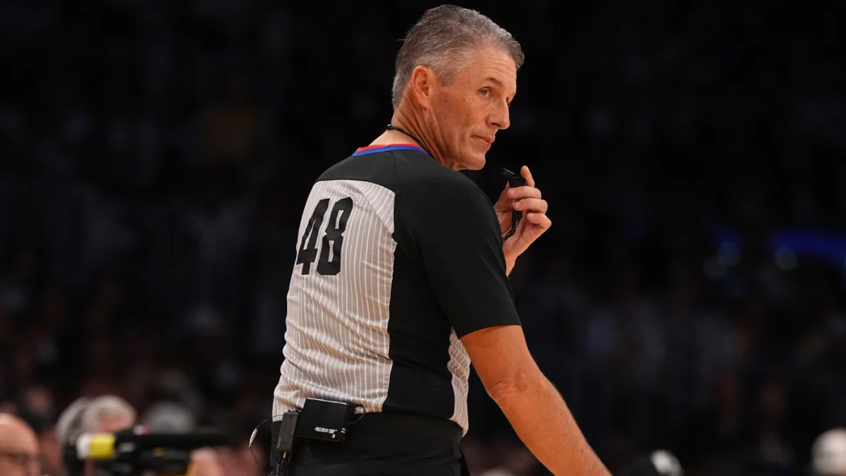 Nuggets dominate Lakers in Game 3, LeBron James involved in collision and accidental injury.