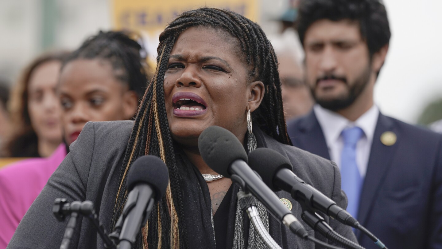 Featured image for DOJ Investigates Democratic Rep. Cori Bush for Campaign Fund Misuse