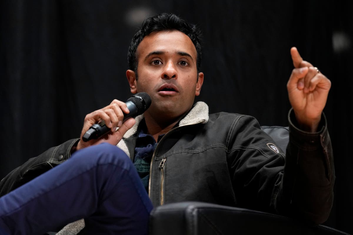 Controversial Ramaswamy Town Hall Sparks Debate on CNN