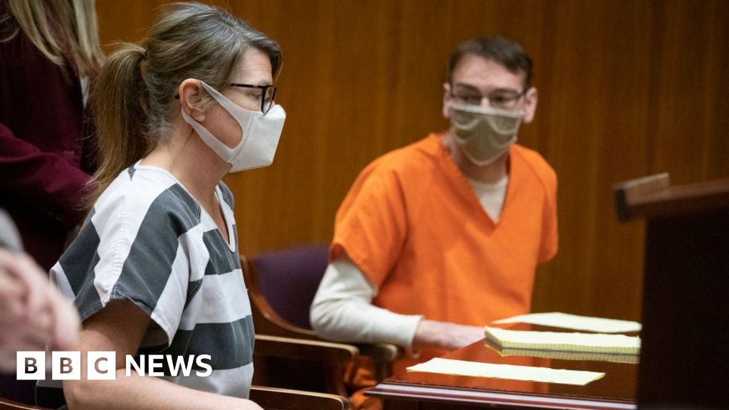 Michigan school shooter's parents to face manslaughter trial.