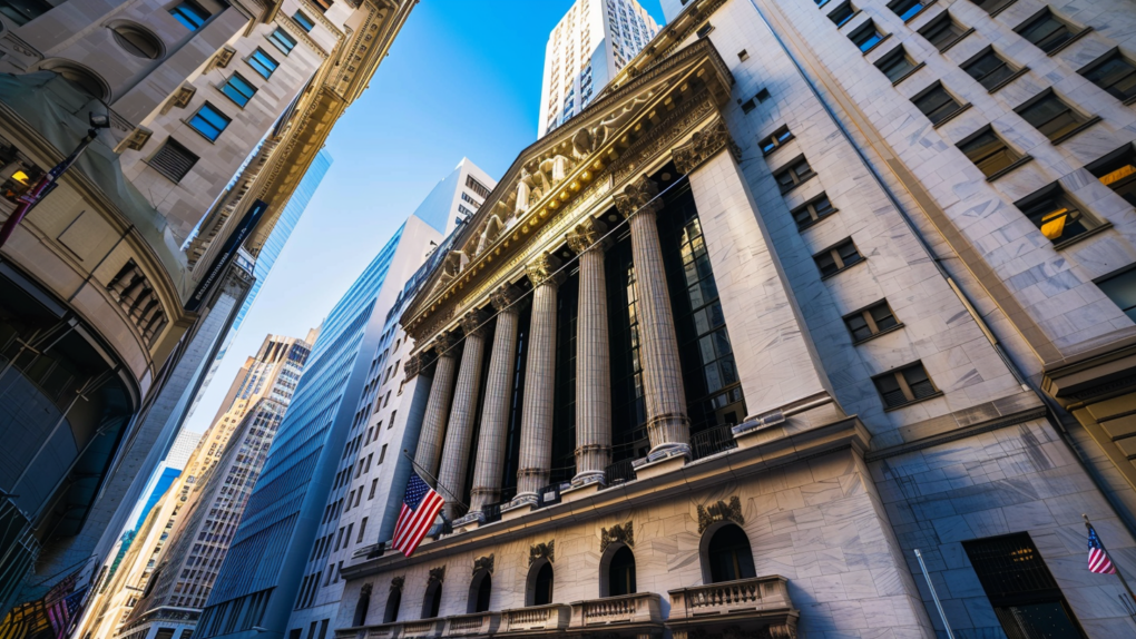 Market Update: Stocks Rise, Biden Blocks Steel Acquisition, Treasury Yields Retreat
