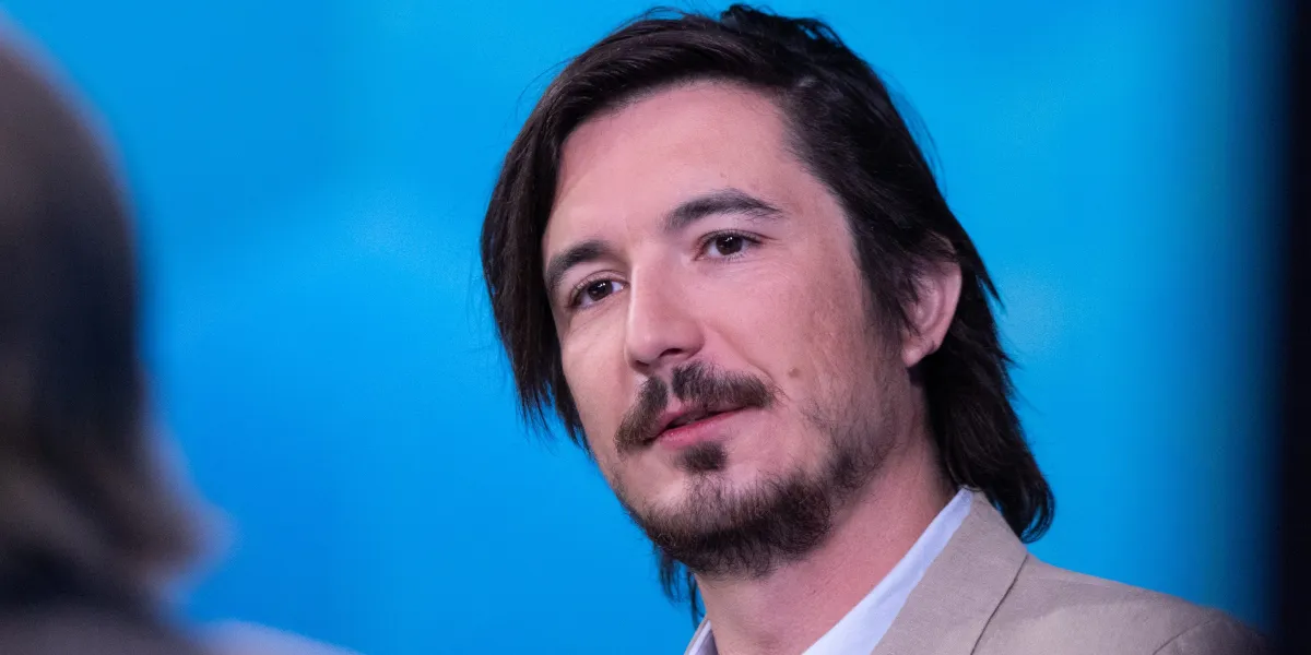 Featured image for Robinhood CEO admits RTO call was wrong, mandates 5-day office work for execs