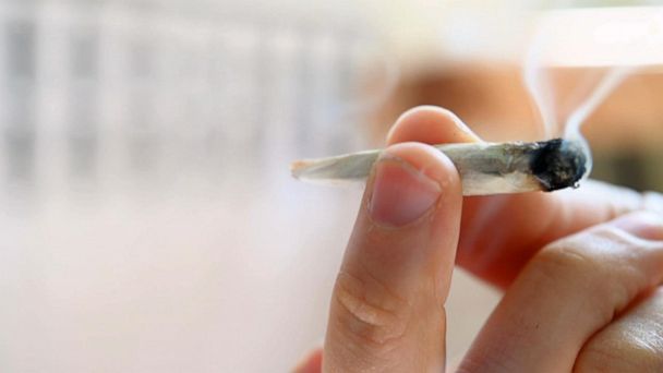 Featured image for Understanding CHS: Cannabis-induced nausea and stomach pain diagnosis.