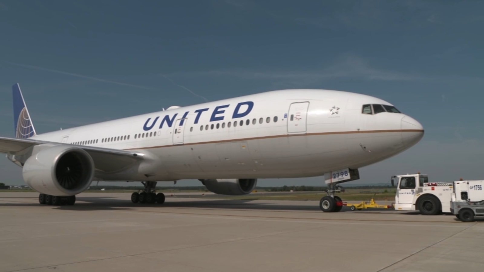 United Airlines Implements Window Seat Priority Boarding to Streamline Process