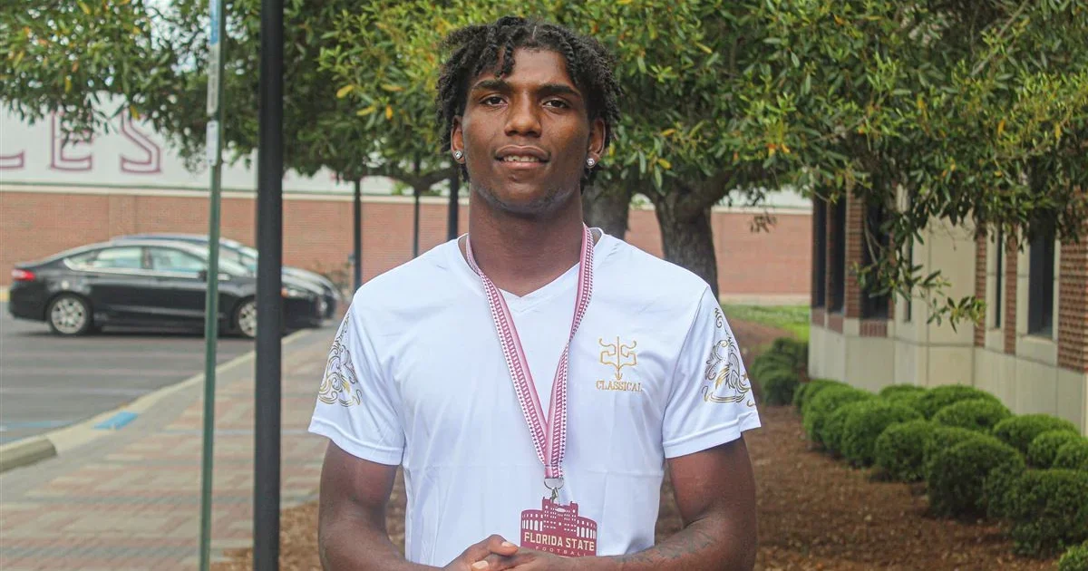 "Florida College Football Spring Scrimmage Roundup: Standout Players and Promising Prospects"