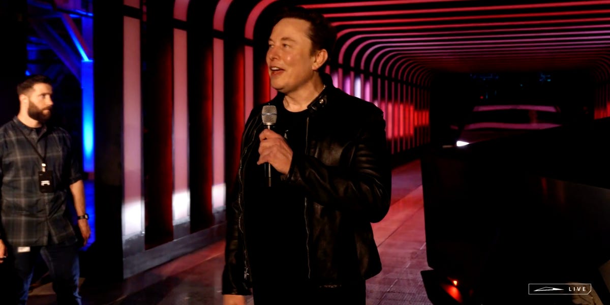 "Tesla Cybertruck: Disappointing Launch Party Won't Halt Orders"